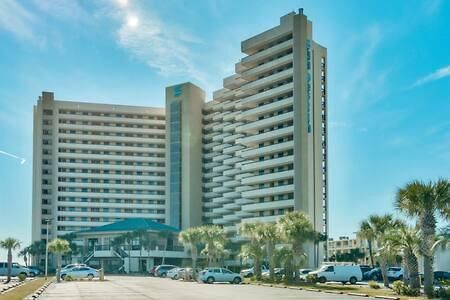 The Scallop By Brightwild-Beachfront Condo Дестин Екстериор снимка